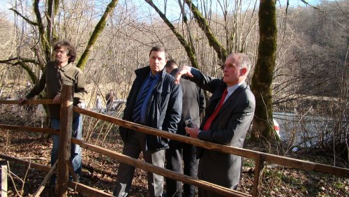 (2011.01.21) А.Рудомаха, Г.Ватлецов и Э.Летье возле "компенсационных" посадок