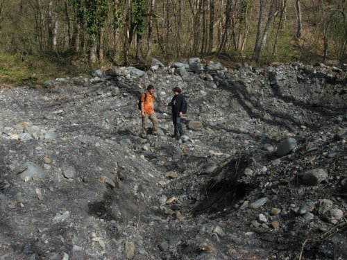 (2009.04.24) Общественная инспекция в долине реки Лаура