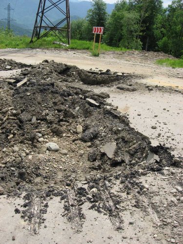 (2009.06.05) Строительство автомобильной дороги Гузерипль-плато Лагонаки