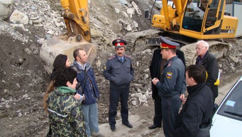 (2010.12.17) Экологическая Вахта продолжает блокаду олимпийской стройки на мысе Видном