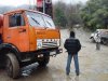 (2011.02.06) "Зеленые" заблокировали выезд миксера, слившего отходы