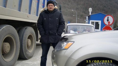 (2011.02.11) Зуфар Ачилов во время блокады КПП
