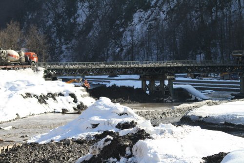 (2011.02.22) "Газпром" убивает заповедные реки Ачипсе и Лаура