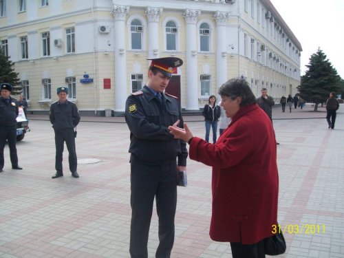 (2011.03.31) Экологические пикеты в Геленджике