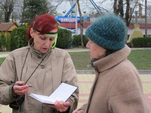 (2011.04.23) Пикет в Майкопе "Россия без жестокости!"