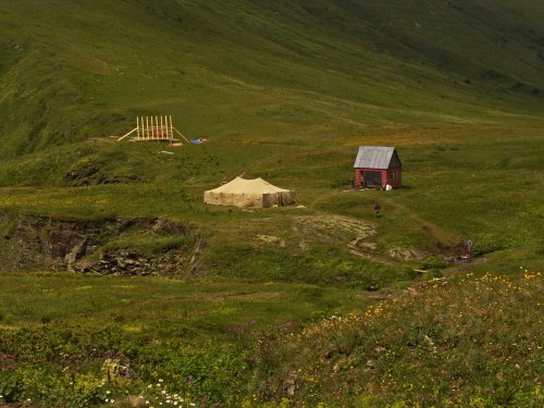 Вид на Бзепский карниз. 