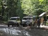 Автомобили ЭВСК и КГПБЗ и участники комиссии на площадке возле строящегося моста через реку Шахе