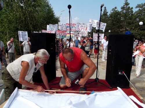 В Абинске состоялся митинг против добычи мергеля в Шапсугском районе