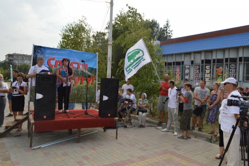В Абинске состоялся митинг против добычи мергеля в Шапсугском районе