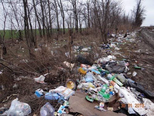Свалка возле станицы Журавская