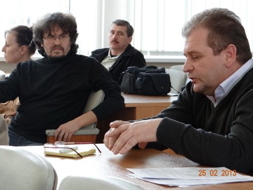 Общенственные слушания по проекту «Метеостанции» на Лунной поляне 