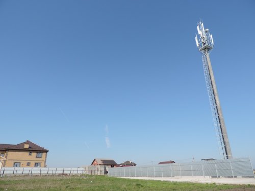 Жители Плодородного против вышки сотовой связи рядом с домами