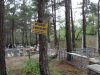 Патриаршья дача перекрыла прямой проход жителей Дивноморского к поселковому кладбищу