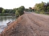 Дамба с дорогой на Зеленый остров, незаконно перегородившая русло старицы Кубани