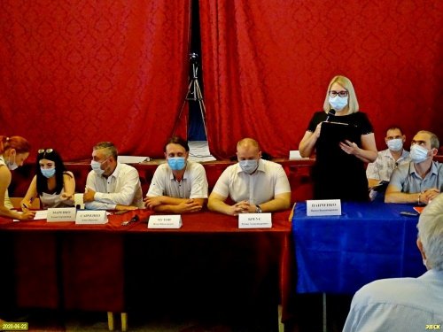 Президиум комиссии общественных обсуждений проекта строительства терминала ООО "Порт Виктория"