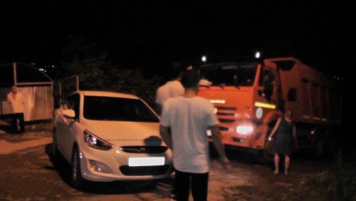 (205-06-28) Отходы после наводнения в Сочи свозят в село Черешня