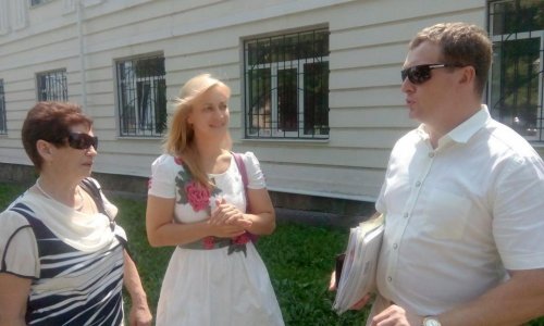 Защитники Витишко: Валентина Шайсипова, Елена Шмакова, Сергей Локтев