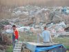 Некоторые строители приезжают сюда, чтобы подобрать необходимые материалы