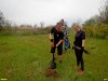 В процессе высадки деревьев