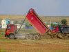 В ложе лимана вываливают грунт