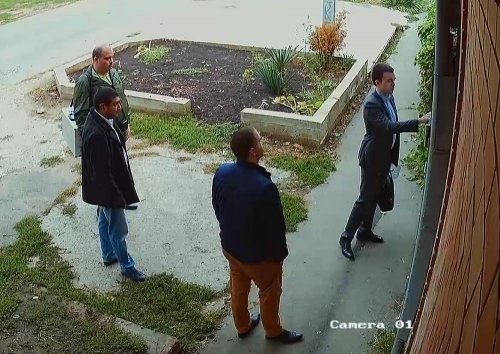 Сотрудники Следственного комитета пришли с обыском по делу о "клевете" на депутата Ремезкова