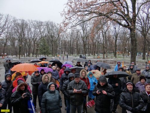 Общественный митинг против внесения изменений в генплан в Чистяковской роще