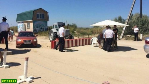 Полиция ликвидировала незаконный блокпост на Бугазской Косе