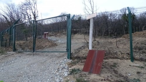 Инспекция участка, самовольно захваченного ООО "Аксис инвестиции" в Геленджике