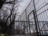 Криница. Забор арендатора Цыбулина. Со стороны обрыва в сторону моря - также капитальный забор с колючей проволокой