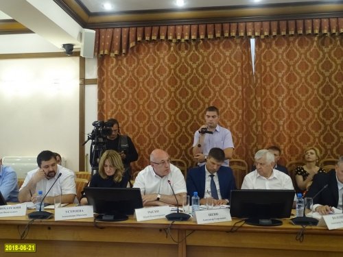 Главный архитектор Краснодарского края Юрий Рысин высказывает свою позицию по проблеме установки сотовых станций в жилой зоне
