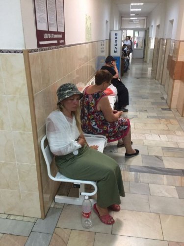 Анжелика Мастяева, пострадавшая от нападения рабочего, вырубавшего лесополосу