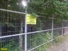 Заборы, построенные ООО "Эксим-М" в лесу возле Криницы, вопреки официальным ответам МПР Кубани стоят на месте