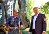 И.о. главы Тихорецка Евгений Голубь лично контролирует ход уничтожения зеленоы зоны на улице Чапаева