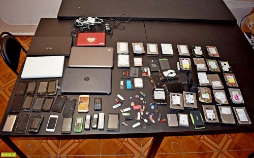 Возвращенное активистам ЭкоВахты оборудование, изъятое при обыске