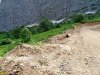 Трасса дороги на Лунную Поляну промаркирована пикетам, расставленными через 100 метров