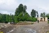 Пост охраны перед въездом в зону строительства дороги на Лунную Поляну
