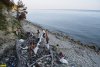 "Субботник" по уборке мусора на берегу моря