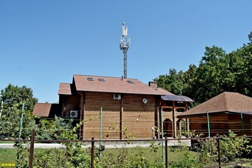 Строения с признаками капитальности построены в лесном фонде в районе станицы Калужской компанией ООО "Азимут+"