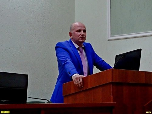 Вице-президент компании "AVA GROUP" Денис Бражниченко рассказывает о своём любимом костюме
