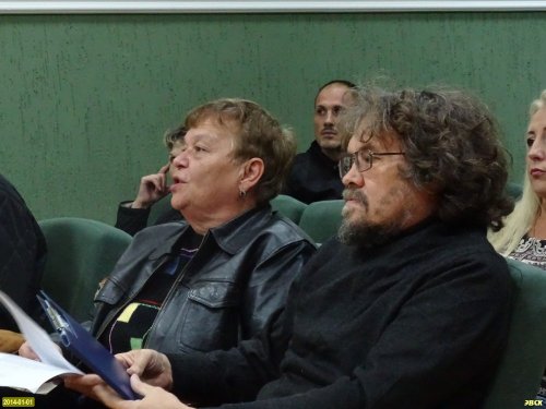 Андрей Рудомаха и Галина Сильман на публичных слушаниях