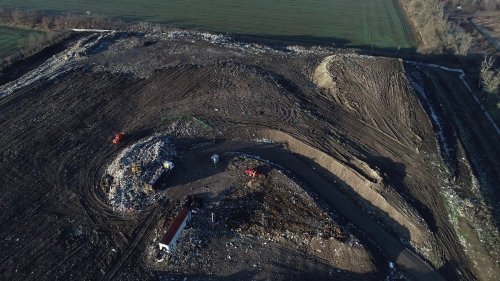 Динская свалка после экстренной "рекультивации", осуществленной после общественной инспекции 7 декабря 2019г.