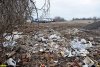 Самовольно организованная стоянка автомобилей в станице Пластуновской отсыпана мусором