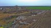 Незаконная свалка соседствует с сельхозугодьями