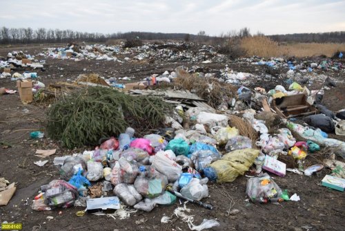 Свалка в районе села Новопавловка