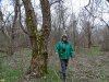 Координатор ЭВСК А.Рудомаха на инспекции зелёной зоны возле реки Меклета 