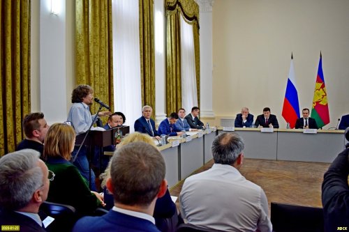 Координатор ЭВСК излагает свои предложения о путях выхода из белореченского мусорного тупика