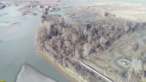 Варварская разработка Пойменного месторождения ПГС рядом с Белореченском