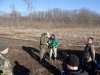 Координатор ЭВСК А.Рудомаха показывает главе Белореченского района А.Шаповалову расстояние от участка до населённых пунктов