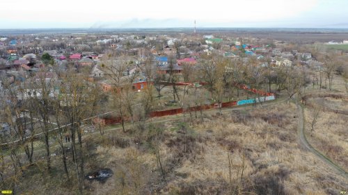Часть территории парка пос.Черноморского была передана под строительство игровой площадки социального приюта детей и подростков