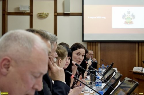 Выступает представитель белореченской общественности Мария Краснощекова